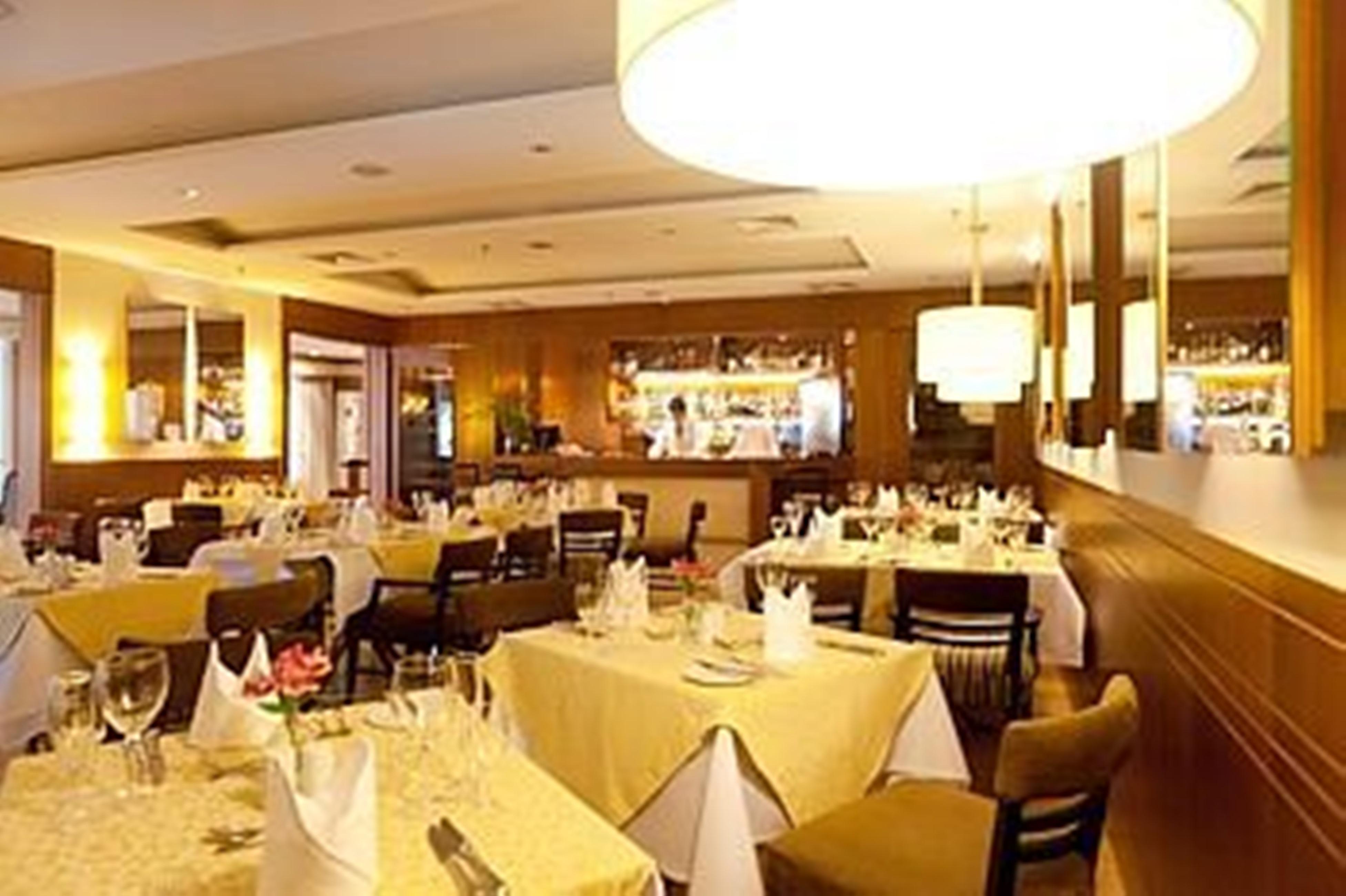 Gran Estanplaza Berrini Hotel Sao Paulo Exterior photo Restaurant in the hotel