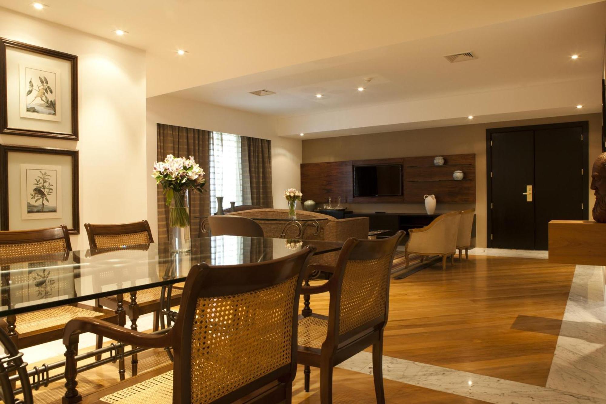 Gran Estanplaza Berrini Hotel Sao Paulo Room photo A suite at the hotel